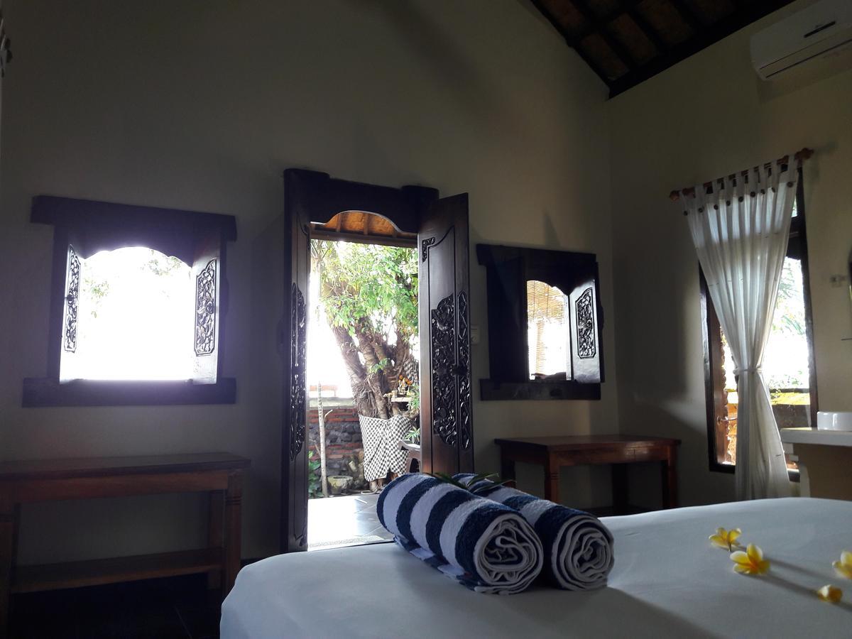 Bulih Beach Bungalows Амед Экстерьер фото